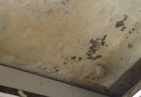 永州阳台漏水维修公司分享下永州卫生间渗水维修需要注意哪些问题。